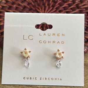 Lauren Conrad CZ Flower Earrings NWT